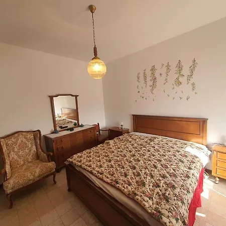 Апартаменты La Quiete Tra Le Montagne